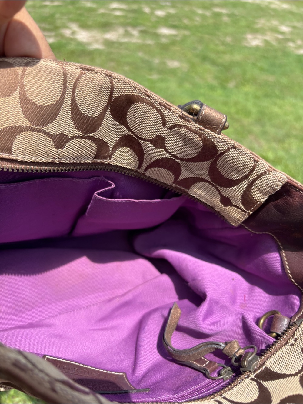 CoachY2K from the 2000 Beige and Brown Signature Canvas Tote - Picture 6 of 12